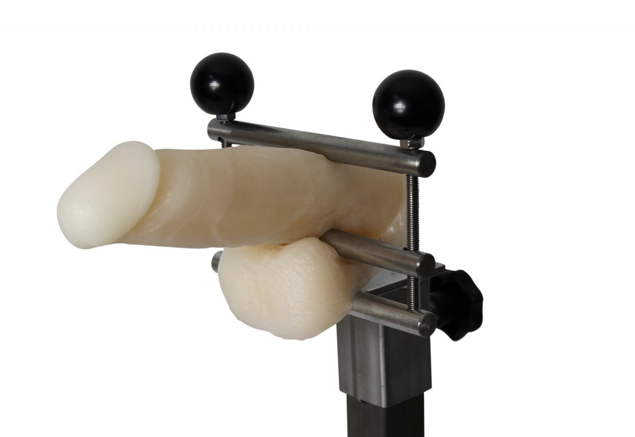 Penis and testicle clip for the stand pillory made of stainless steel Penis and testicle clip for the stand pillory made of stainless steel