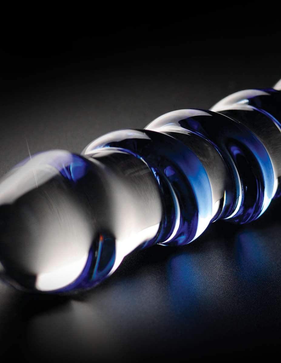 Icicles No.5 glass dildo with base and stimulating spiral from Steeltoyz