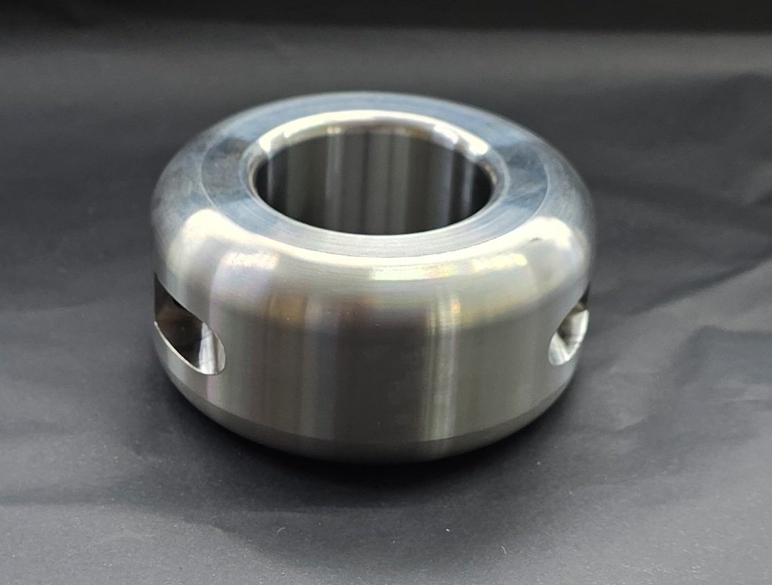 Stainless steel Ballstretcher Height:40 Inner diameter: 40 mm Weight:1 kg